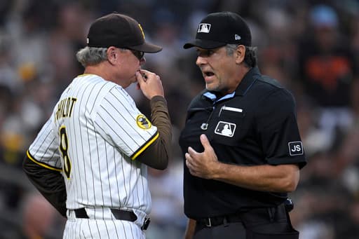 Padres’ Bogaerts loses homer on fan interference call, manager Mike Shildt ejected in 4-3 loss