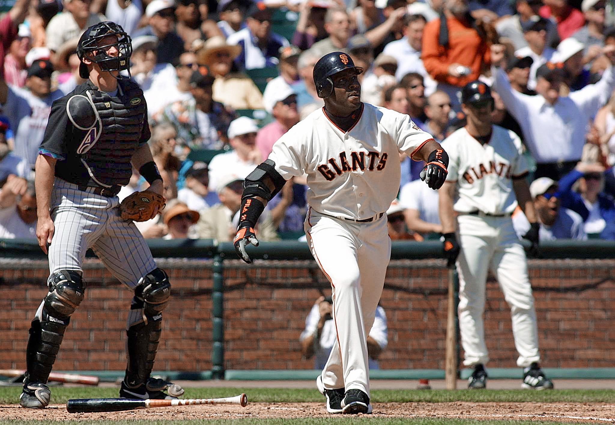 This Date in Baseball – Barry Bonds Hits his 600th homer, Becoming the 4th Major Leaguer to Do So