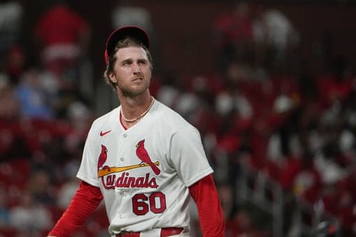 St. Louis Cardinals starting pitcher Quinn Mathews heads off the field after being removed during the seventh inning of a baseball game against the San Francisco Giants Monday, Sept. 14, 2026, in St. Louis. (AP Photo/Jeff Roberson) (AP Photo/Jeff Roberson)