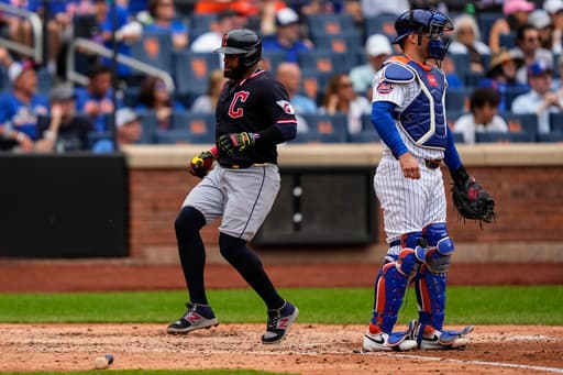 Chicago Cubs add 2 more veteran players in 1B Carlos Santana and RHP Aaron Civale