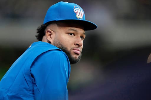 Buxton hits 3rd homer in 4 games, Jeffers also goes deep as Twins top Blue Jays 7-1