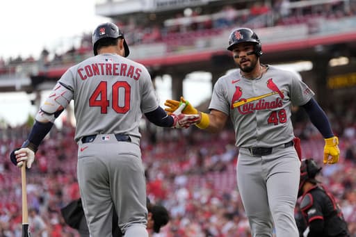 Winn drives in 3 runs, Cardinals take advantage of De La Cruz’s error in 10th for 7-5 win over Reds