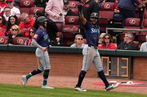 Arozarena’s home run and double rally Mariners past Reds 11-7 in 10 innings