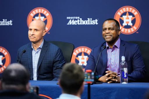 Astros GM and manager face questions about job security after missing playoffs