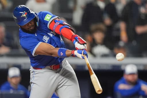 Blue Jays beat Yankees 5-2 in Game 4 to reach first ALCS since 2016