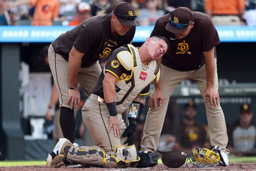 Padres place catcher Freddy Fermin on 7-day concussion injured list