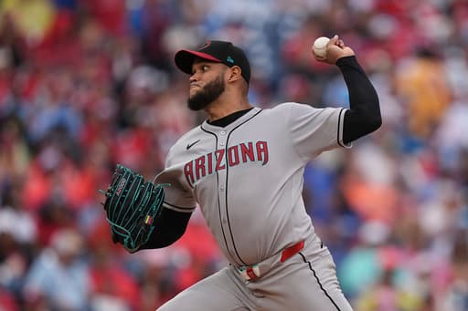 D-backs place struggling left hander Eduardo Rodríguez on IL with shoulder inflammation