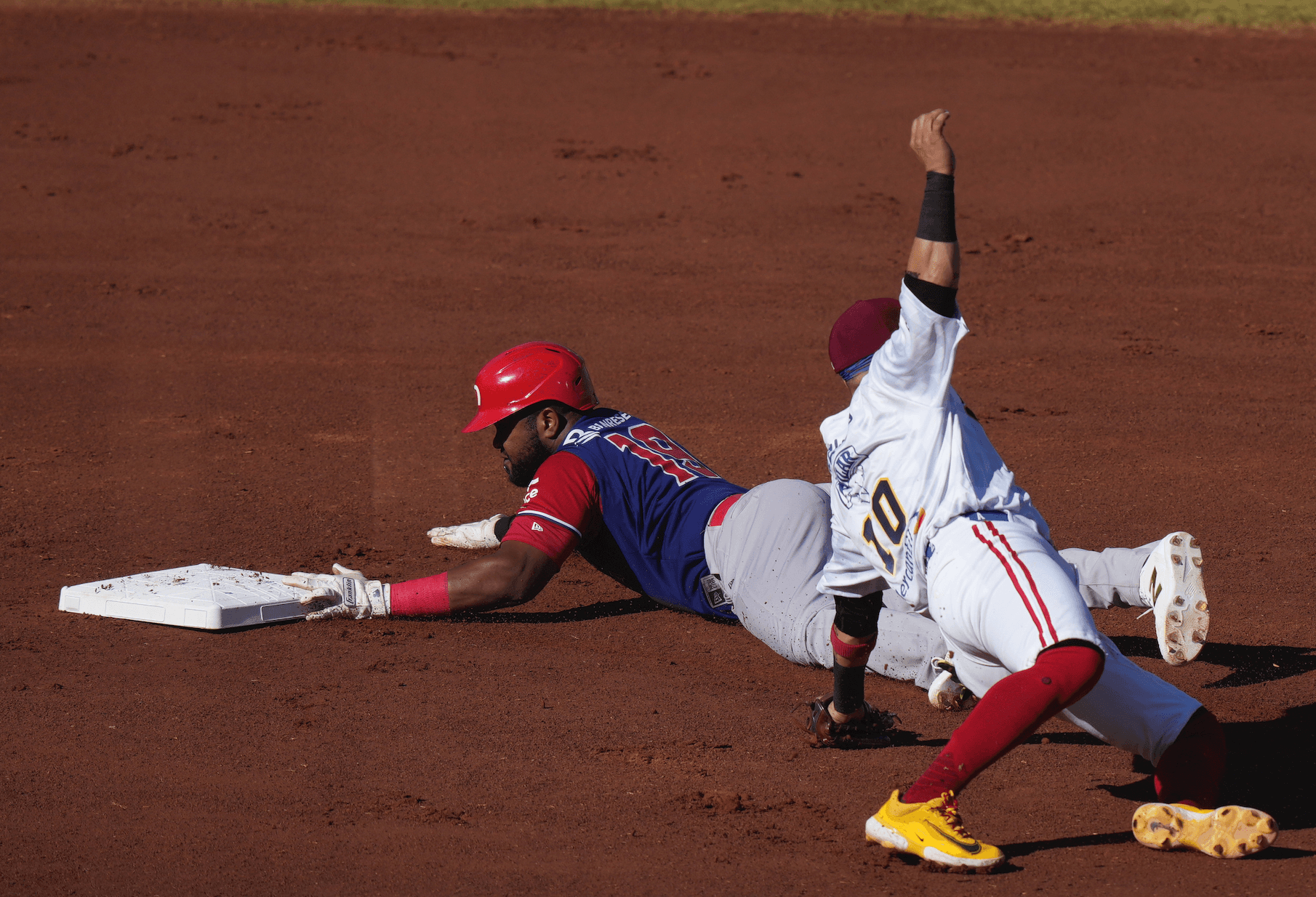 Four LMB Teams To Meet In Preseason Action In Nayarit; DR’s Socrates Brito Signs With Veracruz