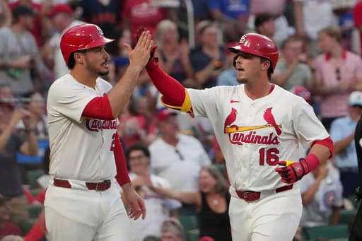 Cardinals hit 4 home runs in 8-2 win over Cubs