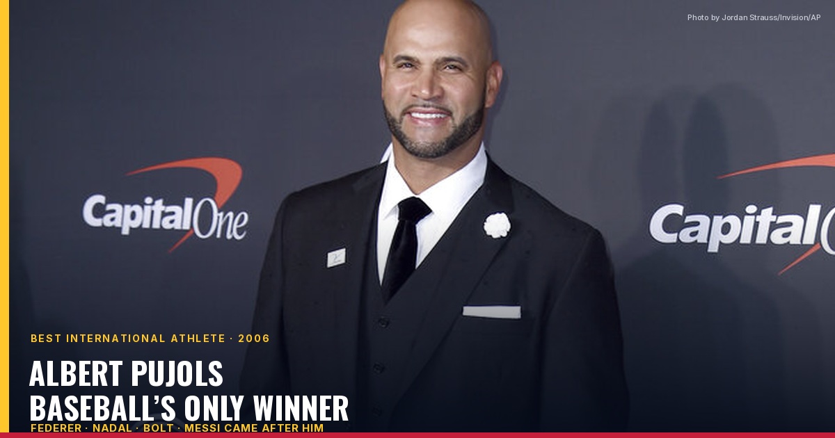 Albert Pujols arrives at the ESPY Awards