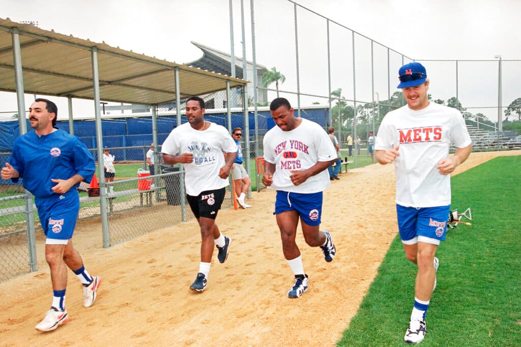 Title: Baseball New York Mets Spring Training Image ID: 9504060261 Article: New York Mets players, from left, John Franco, Ryan Thompson, Bobby Bonilla and Jeff Kent participate in a 20-minute run as part of their training drills on Thursday, April 6, 1995. The Mets are at spring training complex in Port St. Lucie, Fla. Friday for the mandatory reporting day for all players on the team. (AP Photo/Kathy Willens)
