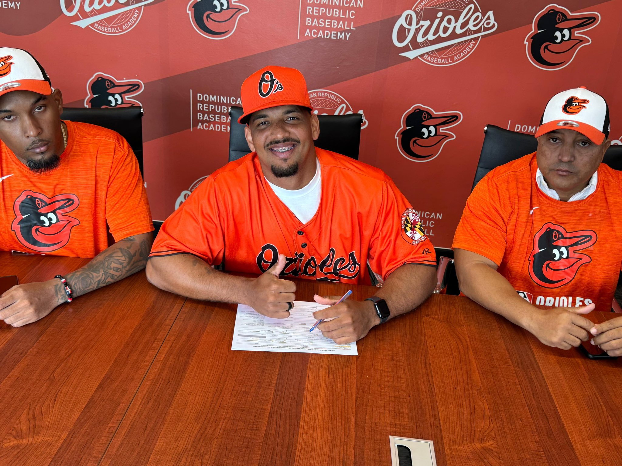Cuban RHP Naykel Cruz, Baltimore Orioles Make Signing Official