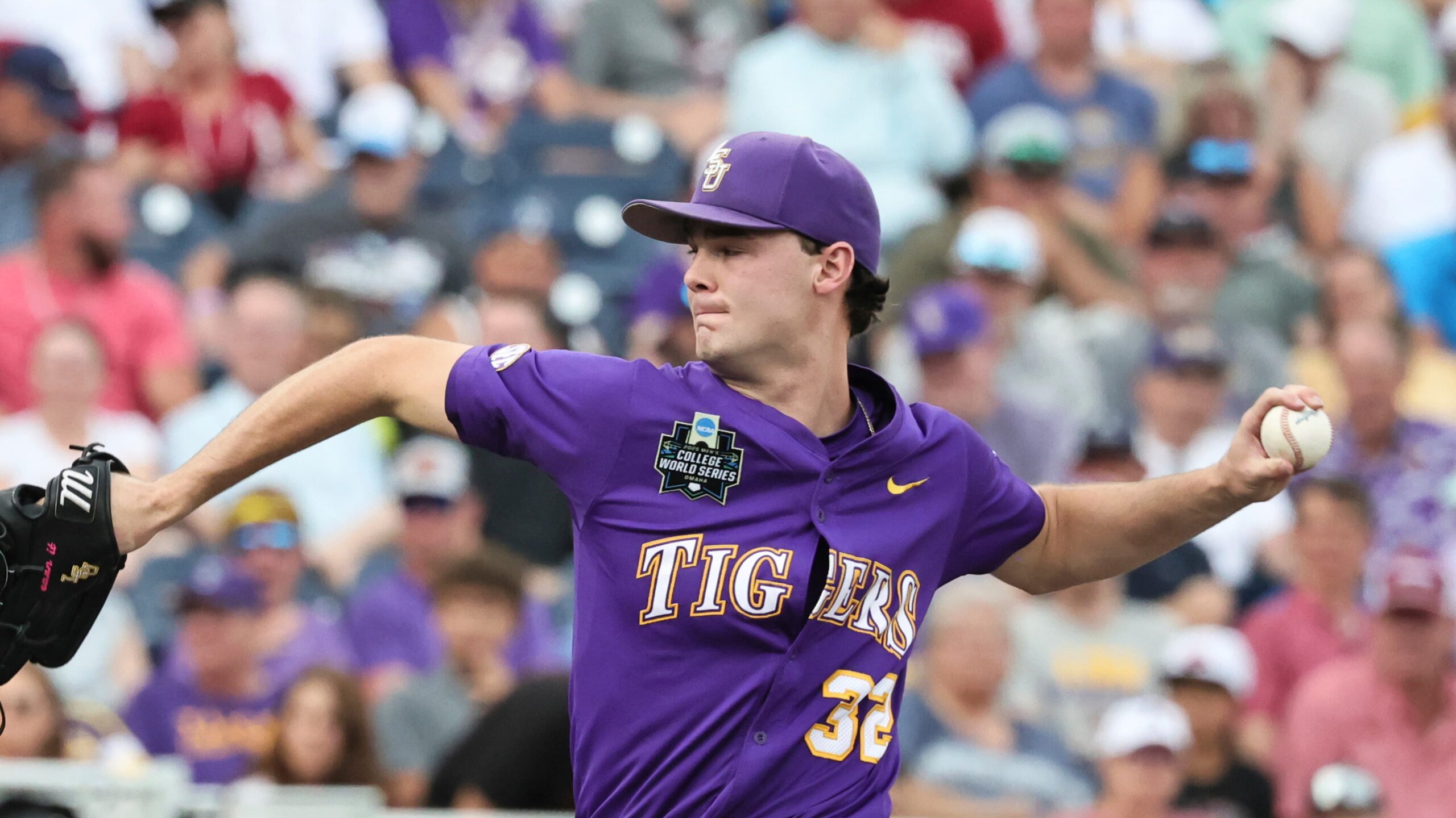 LSU pitcher Kade Anderson (32) during an NCAA College World Series baseball game on Saturday, June 14, 2025 in Omaha, Neb. (AP Photo/Cory Eads)