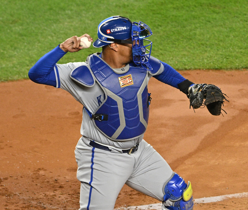 Salvador-Perez_Bill-Menzel-17 - World Baseball Network Cal Raleigh is a huge fan of Salvador Pérez, who recently recorded his 300th career home run and 1,000th career RBI – Image Credit: Bill Menzel/Latino Sports