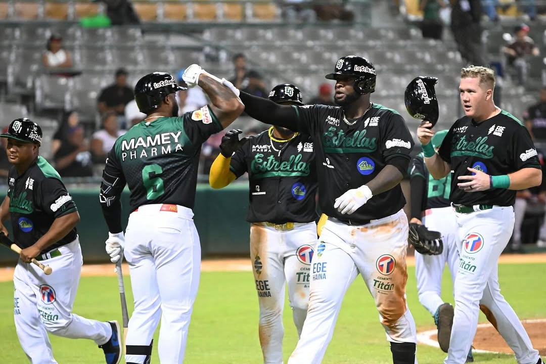 LIDOM Sano and Estrellas Orientales Are Undefeated After Season’s First Week