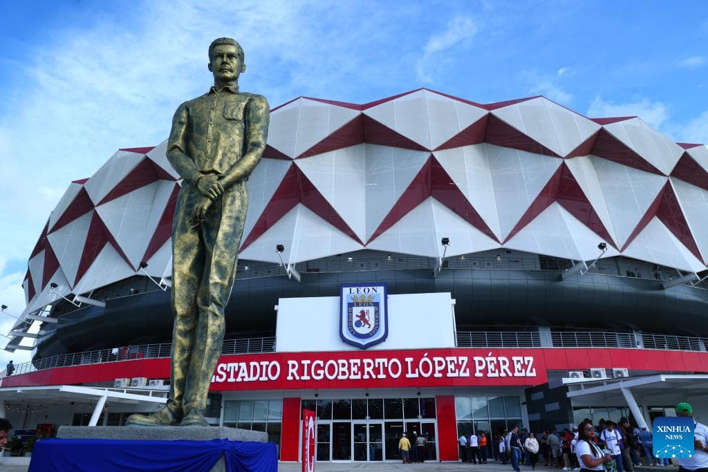 Nicaragua inaugura estadio Rigoberto López Pérez en honor a héroe nacional para fortalecer práctica de béisbol