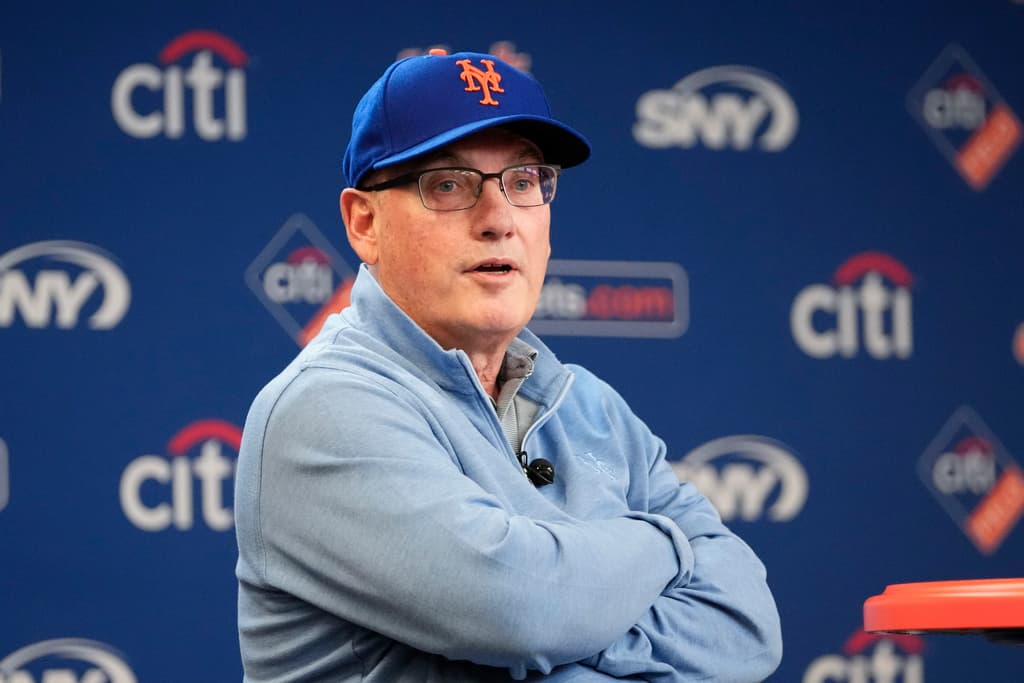 Title: Brewers Mets Baseball Image ID: 23179738261046 Article: New York Mets owner Steve Cohen speaks during a news conference before a baseball game against the Milwaukee Brewers Wednesday, June 28, 2023, in New York. (AP Photo/Frank Franklin II)