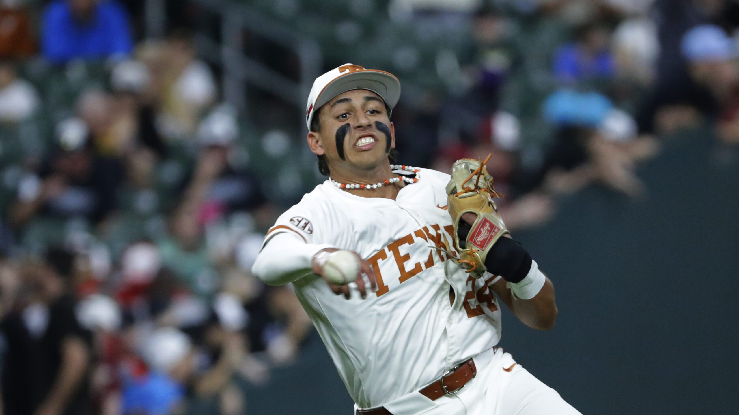 Texas Shortstop Adrian Rodriguez to Miss 2-3 Weeks due to a Minor Hand Procedure