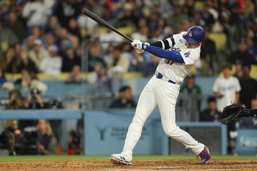 Kyle Tucker’s 2-out, 2-run single in the 9th inning leads Dodgers past Marlins 5-4