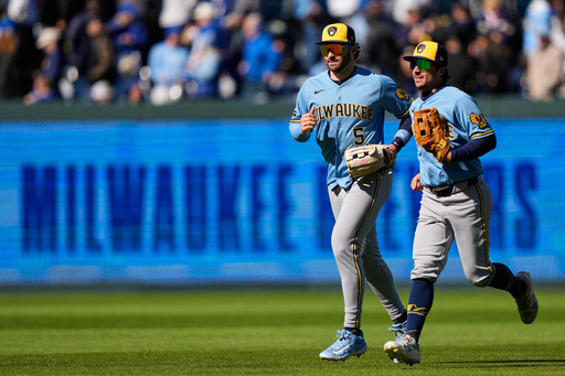 Sal Frelick leaves Brewers’ second game against Royals with left side tightness
